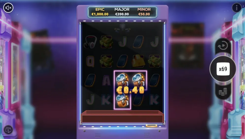 Lucky Claw Game